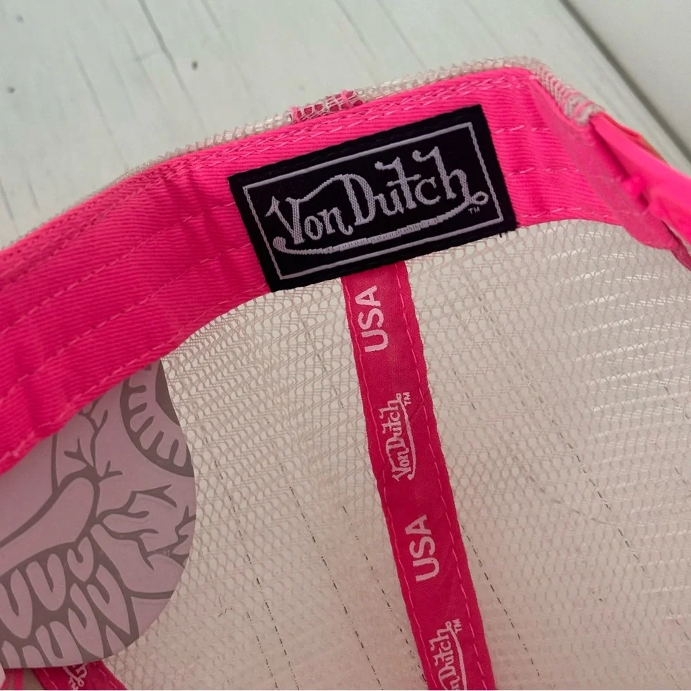 ☀️SUN SEASON SALE! NWT Von Dutch Pink and Gray Classic Trucker - SnapBack - Picture 4 of 5